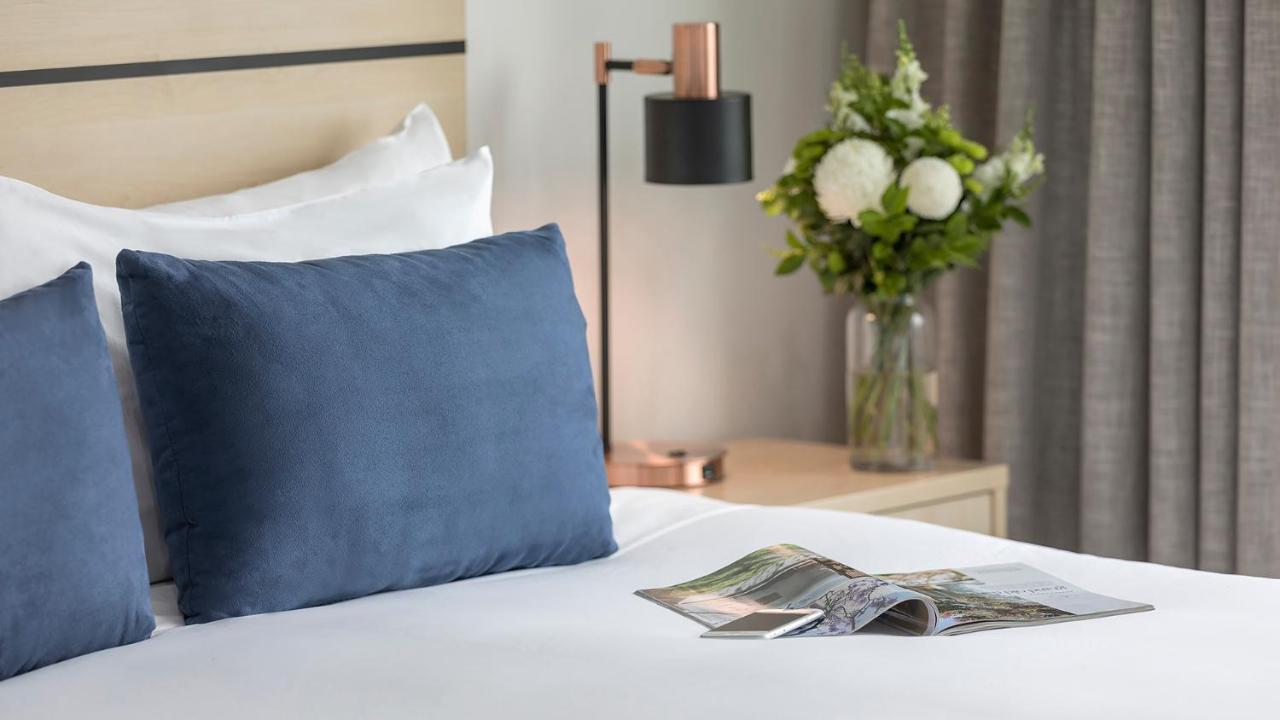 Oaks Adelaide Embassy Suites Εξωτερικό φωτογραφία