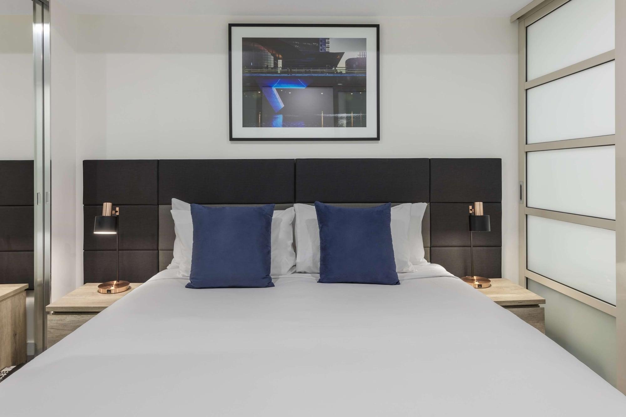 Oaks Adelaide Embassy Suites Εξωτερικό φωτογραφία
