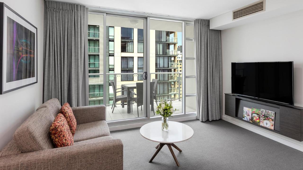 Oaks Adelaide Embassy Suites Εξωτερικό φωτογραφία