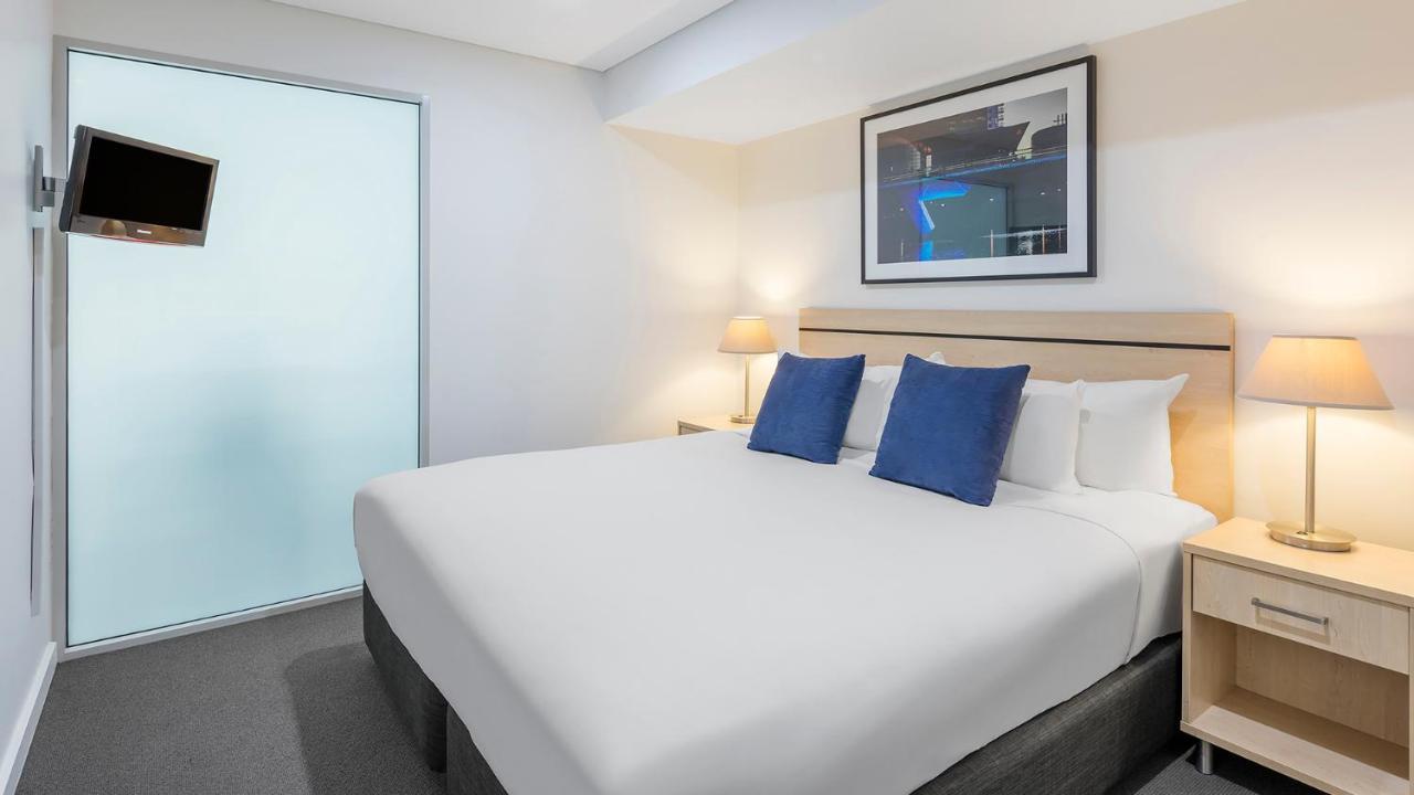 Oaks Adelaide Embassy Suites Εξωτερικό φωτογραφία