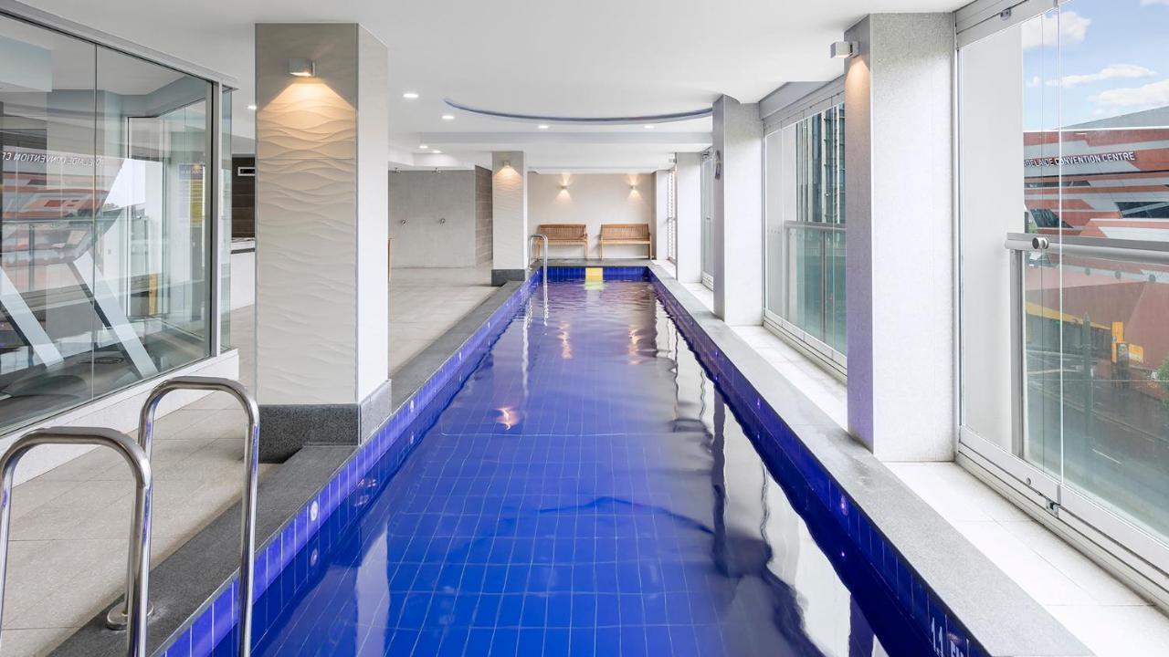 Oaks Adelaide Embassy Suites Εξωτερικό φωτογραφία